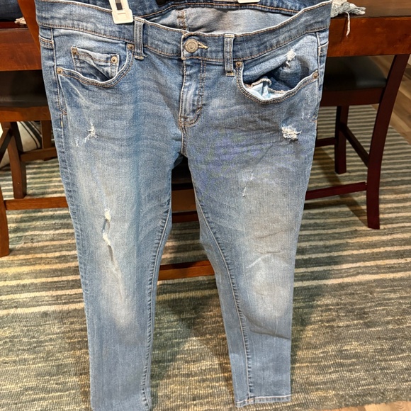 Aeropostale Distressed Skinny jean - Picture 2 of 2